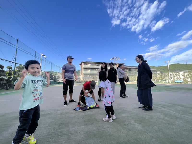 子供たちも走り回ってますw