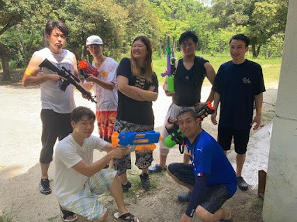 夏は水鉄砲でサバゲーも！！