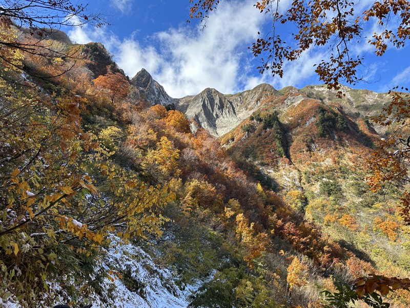 2023/10 紅葉の雨飾山