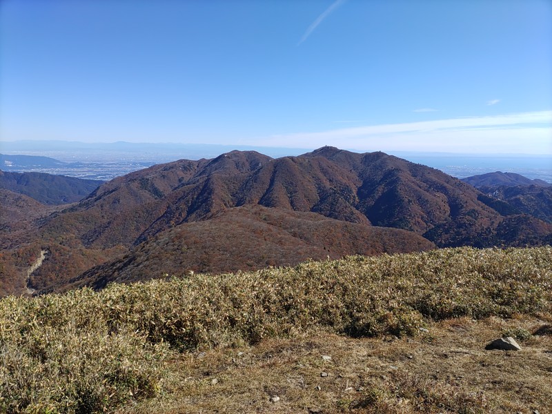 清水頭からの綿向山・11月