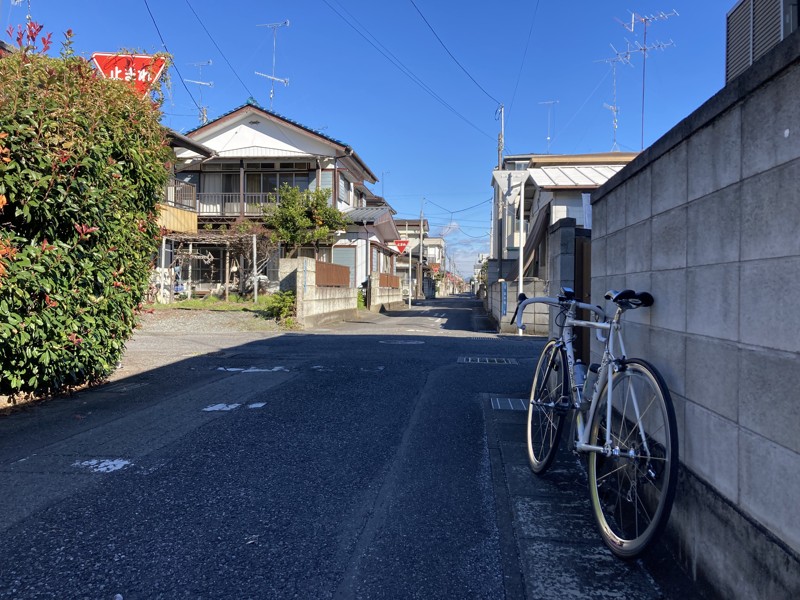 止まれ標識（大泉町）